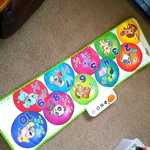 Children's Leap Frog music 🎶🎶 mat